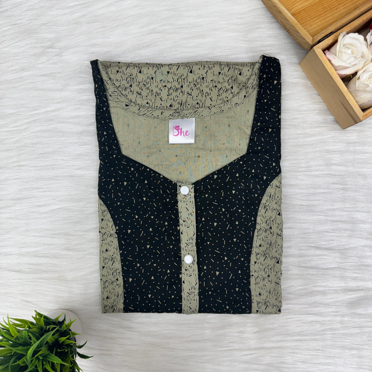 Long Zip Feeding Nighty, Free Size, Short Sleeve Sleepwear in Softest Cotton Fabric (Bra Size 34-38 | 54″-56″ Length)