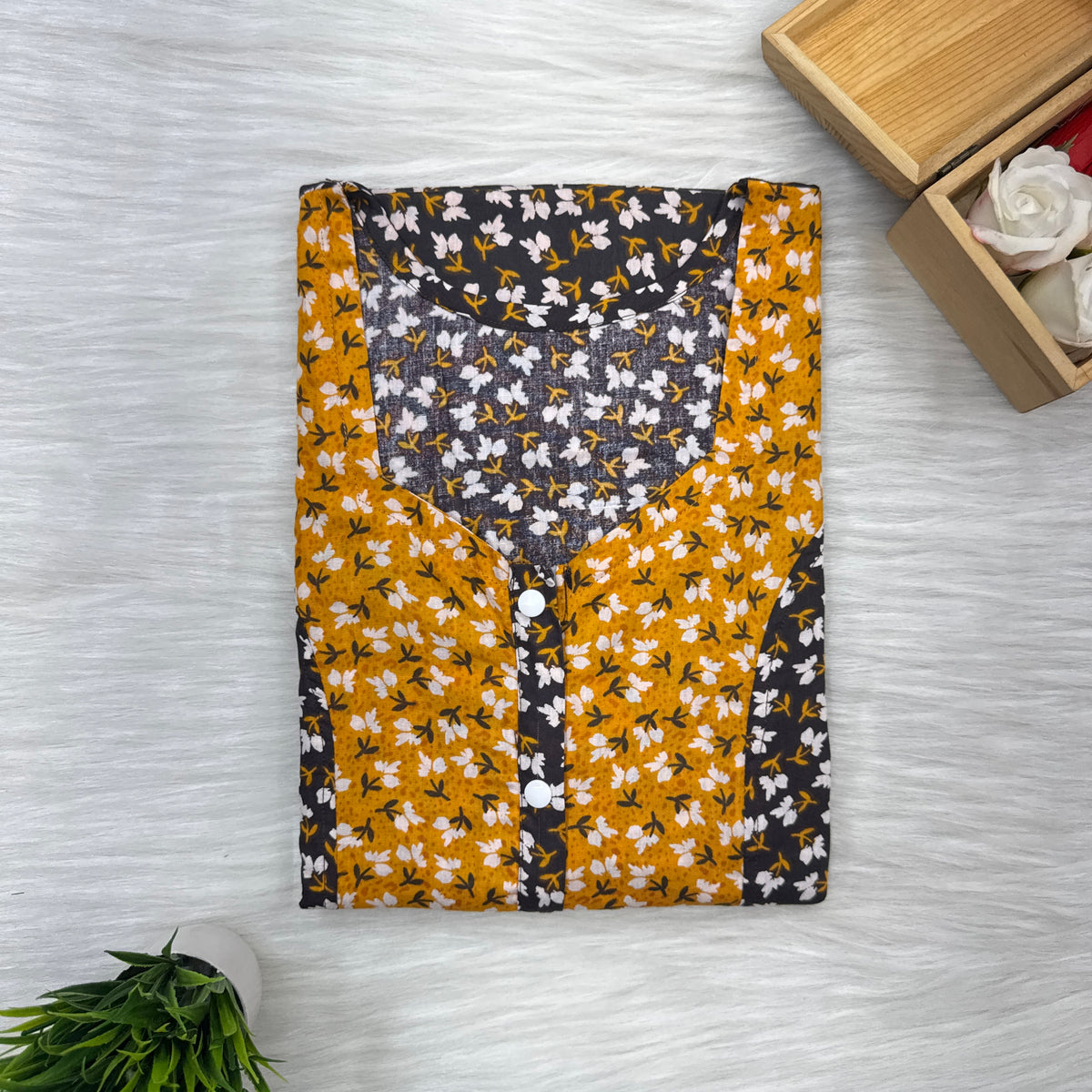 Long Zip Feeding Nighty, Free Size, Short Sleeve Sleepwear in Softest Cotton Fabric (Bra Size 34-38 | 54″-56″ Lengt
