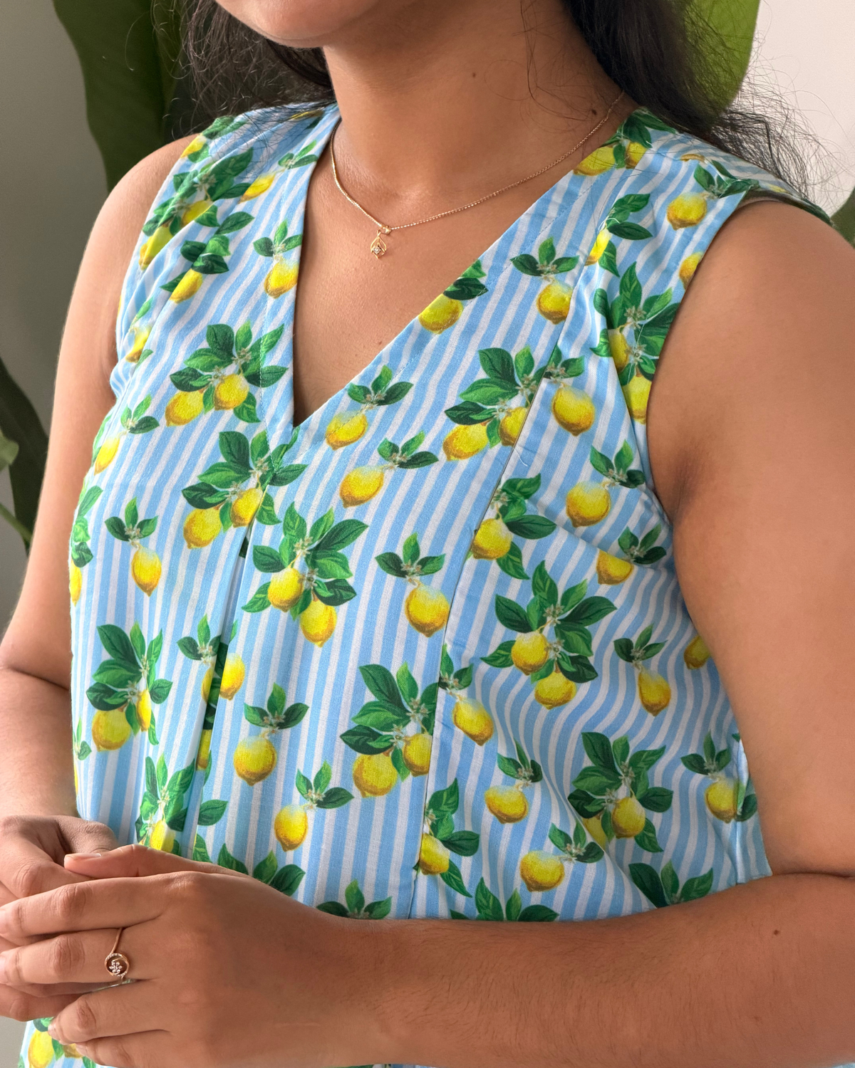 Limone | She Wardrobe V-Neck Sleeveless Premium Cambric Cotton Maternity & Nursing Gown – Blue Stripe Lemon Print