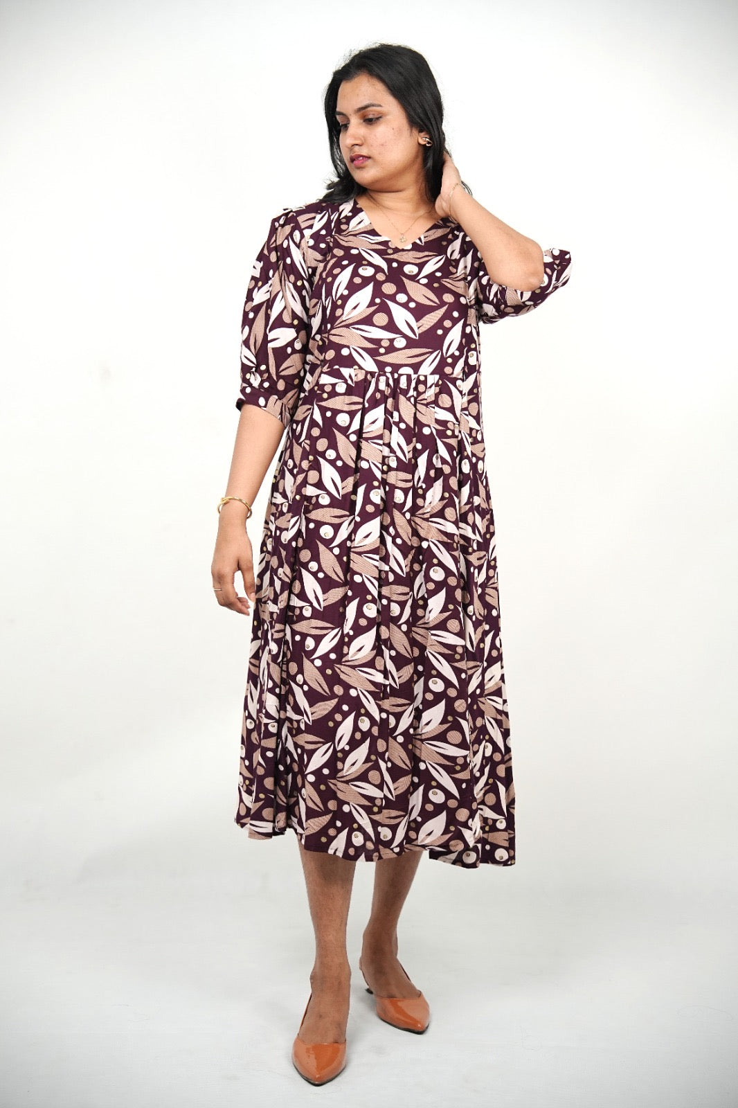 Plum Orchard Abstract Maternity & Nursing Knee-Length Dress with Hidden Feeding Zippers