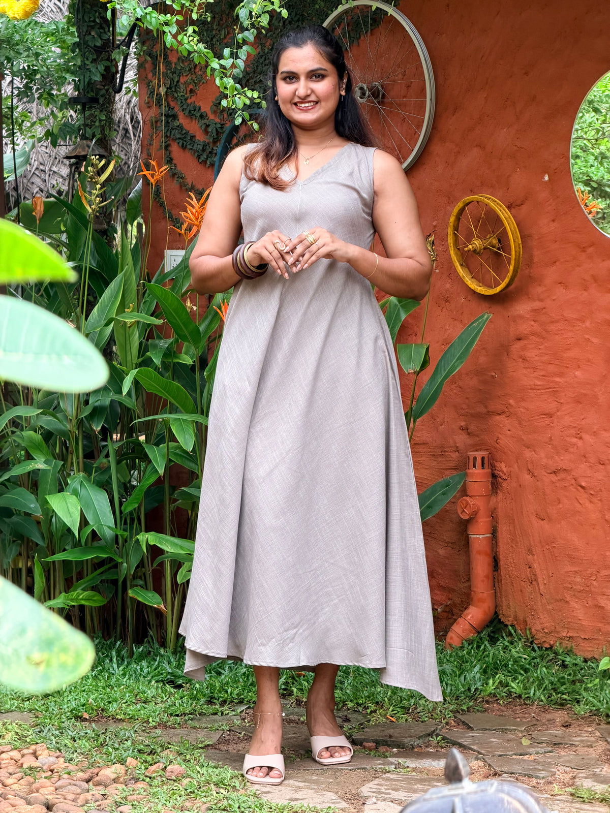 Stone | She Wardrobe V-Neck Sleeveless Premium Loom Cotton Maternity & Nursing Gown – Grey