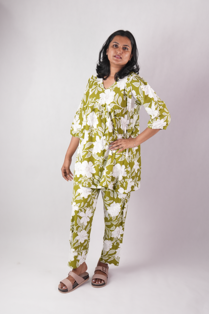 Soft Premium Rayon Maternity Coord Set | Abstract Print | Feeding Compatible & Comfortable